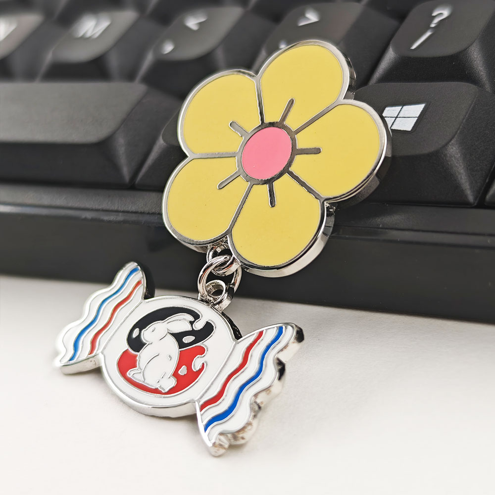 เข็มกลัดเคลือบลายกระต่ายขาวน่า - Food Snacks Gifts บทวิจารณ์และราคา